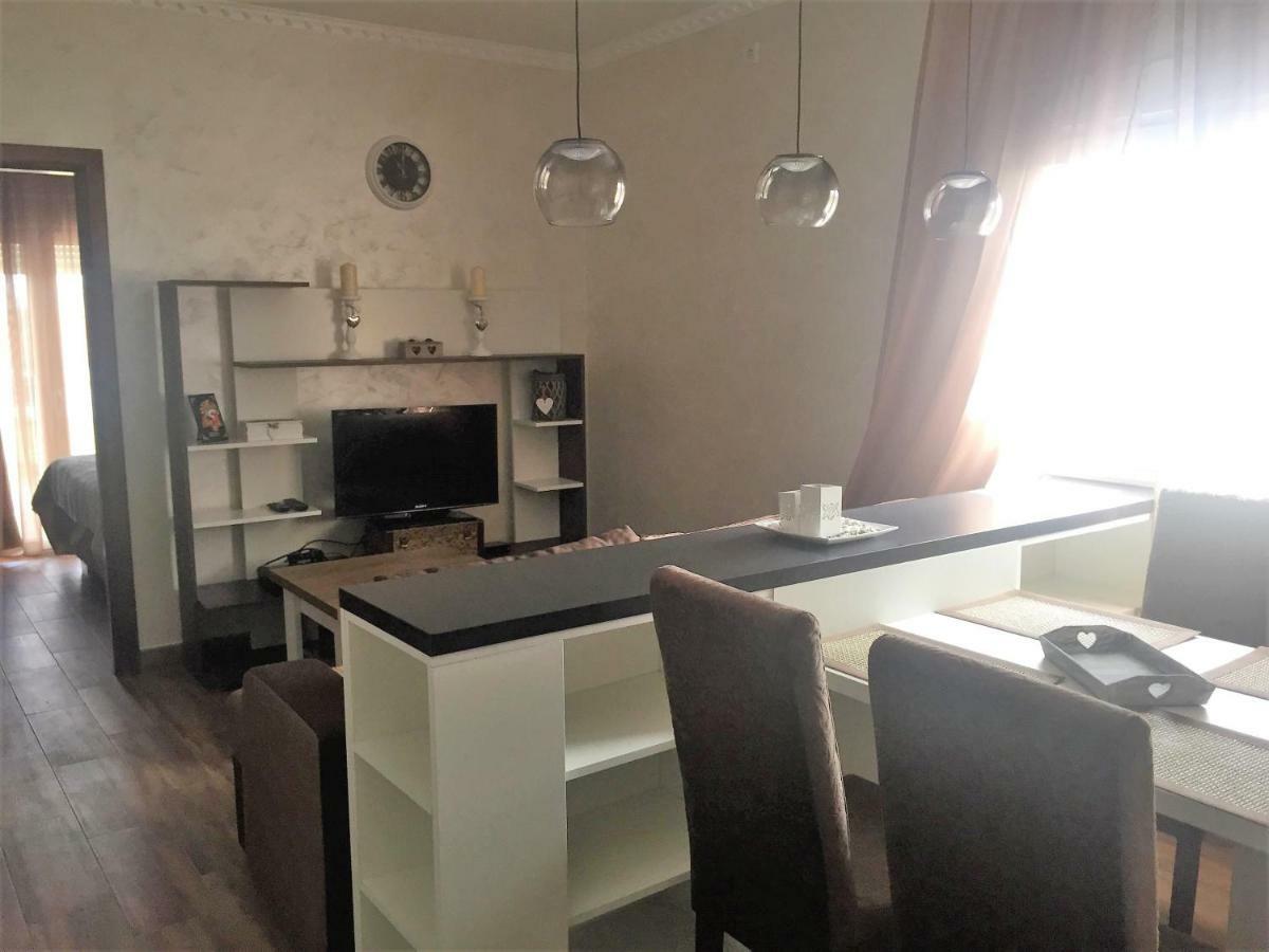 Eko Apartmani Krackovic Golubovci Exterior photo